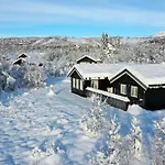 Family-friendly With Stunning Outdoor Access * Beitostolen