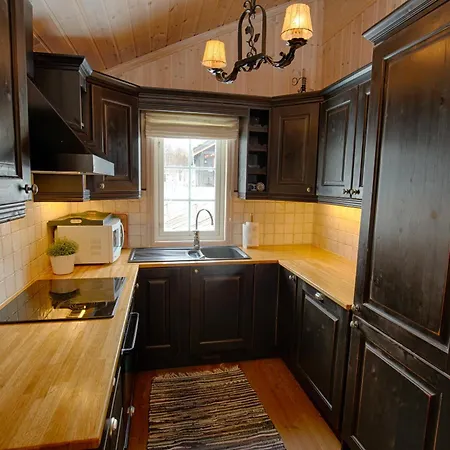Family-friendly With Stunning Outdoor Access